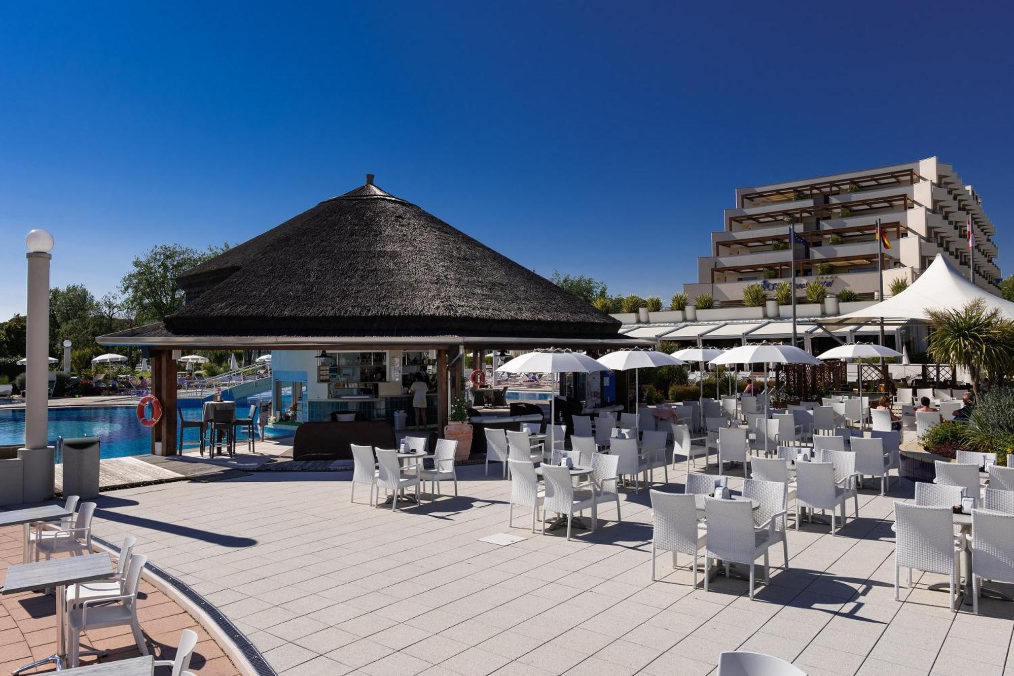 Aparthotel Holiday Bibione Exterior foto